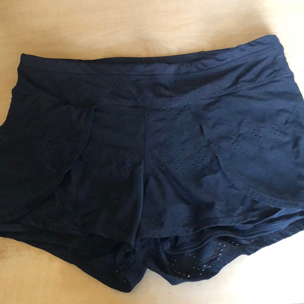 Athlete running shorts